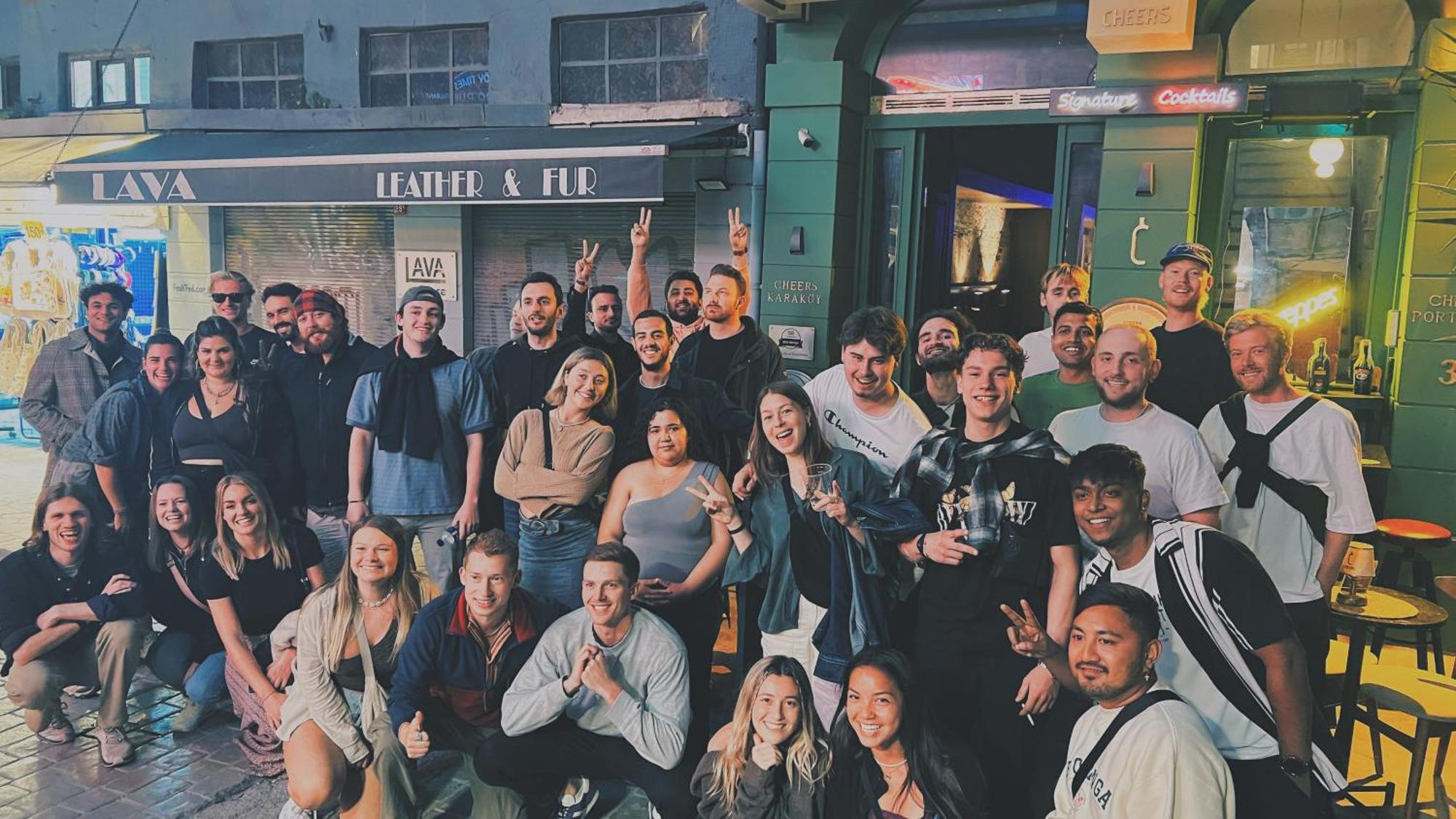 Cheers Midtown Hostel — Fotoğraflar 3